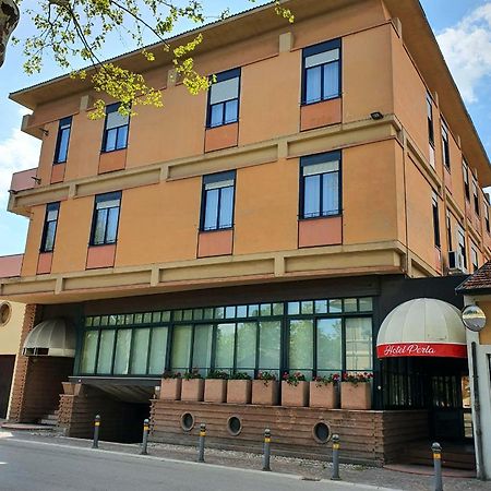 Hotel Perla Massa Lombarda Kültér fotó