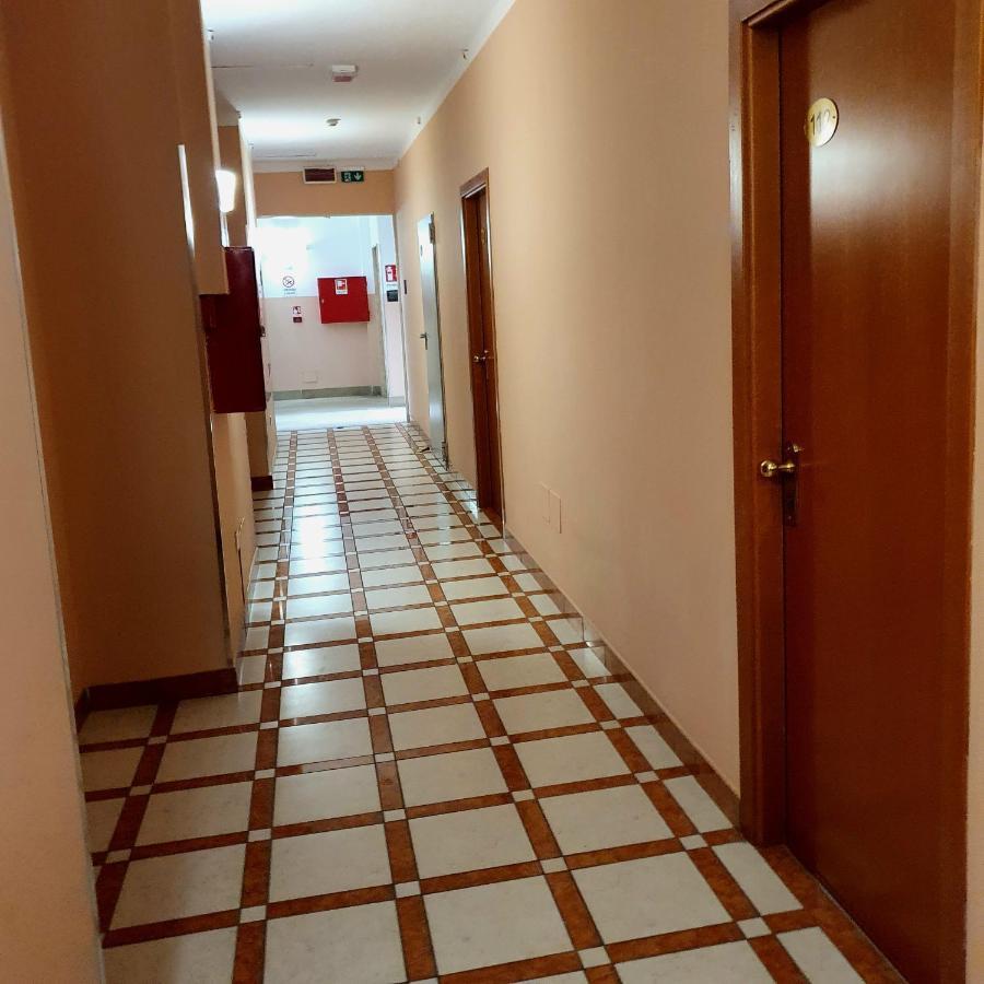 Hotel Perla Massa Lombarda Kültér fotó