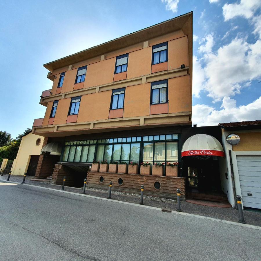 Hotel Perla Massa Lombarda Kültér fotó